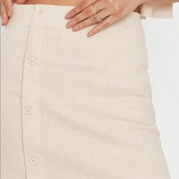 Missguided Cream Co Ord Linen Crop Shirt & Mini Skirt Set - Picture 3 of 4